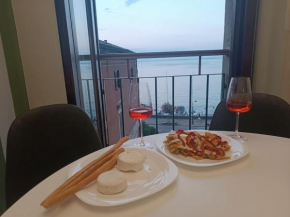 CasaLeda, delizioso loft fronte lago Toscolano Maderno
